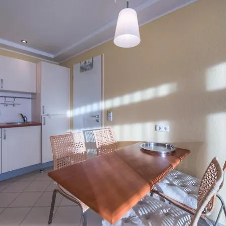 Strandlaeufer Classic 211 * Granzow